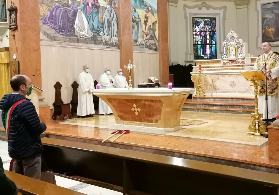 Covid, ricordate le vittime