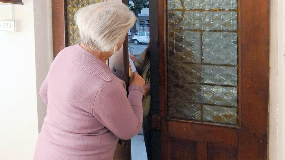 Modena Truffe e raggiri alle donne Centinaia di casi ogni anno