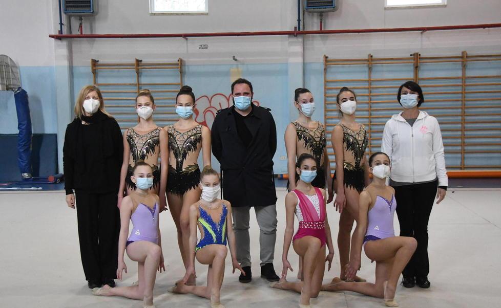 Le atlete del Centro ginnastica ritmica pronte a riprendere le gare 