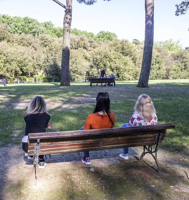 «La pineta resta aperta? Ma se siamo in zona rossa...»