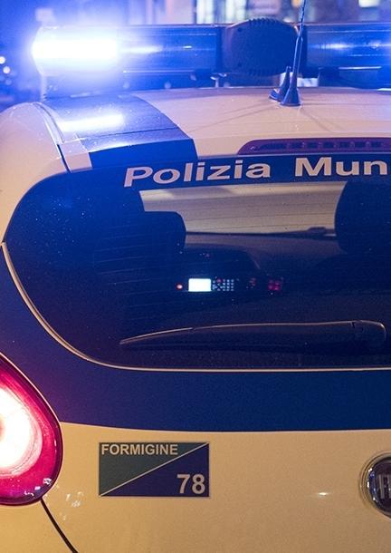 Formigine. Due agenti soccorrono autista colto da un malore 