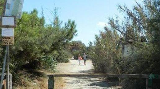 Pista ciclabile dietro i locali: uno studio del Comune
