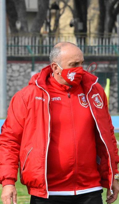 Mister Magrini è amareggiato «Gli errori fanno parte della gara» 