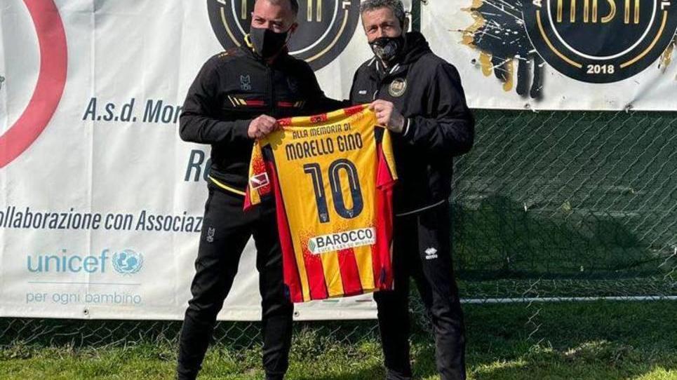 Il Lecce omaggia Gino Morello, padre di Dario