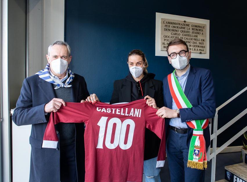 A sinistra il presidente dell’Aned Empolese Valdelsa Roberto Bagnoli insieme alla vicepresidente dell’Empoli Fc Rebecca Corsi e il presidente del consiglio comunale di Empoli Alessio Mantellassi