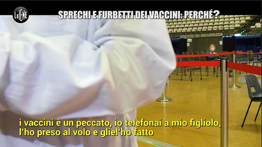 Vaccini a parenti e amici al Mandela Forum a Firenze, il caso in tv: "Avanzavano dosi, l'ho fatto anche a mio figlio" 