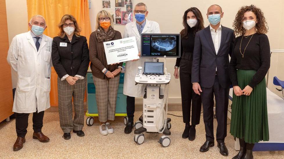Donato un ecografo innovativo alla Ginecologia oncologica