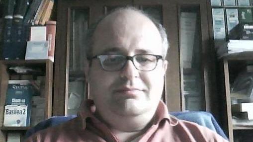 Malore al volante, muore a 51 anni l’amatissimo prof Gianluca Picchi