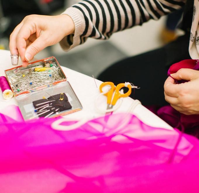 «Rilanciare il tessile apuano con un polo produttivo» 