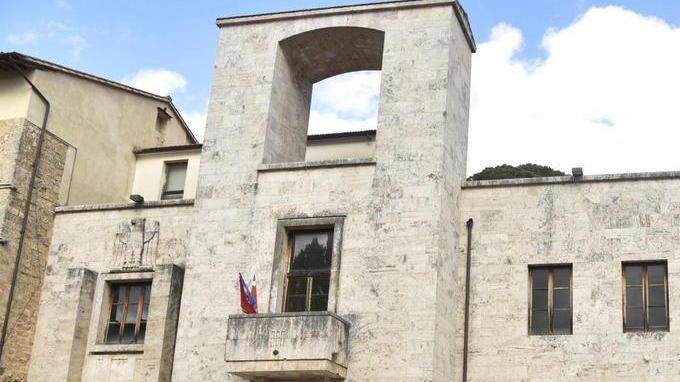La Cgil ospitata nell’ex casa del fascio