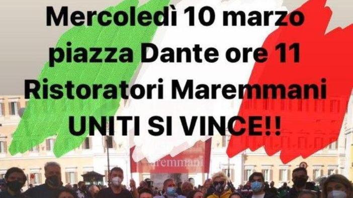 Ristoratori di nuovo in piazza per una simbolica veglia funebre