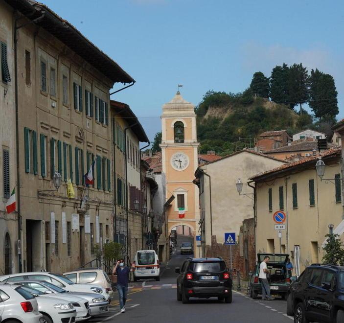 Palaia, Comune e commercianti annullano la festa dell’orgoglio dei negozi 