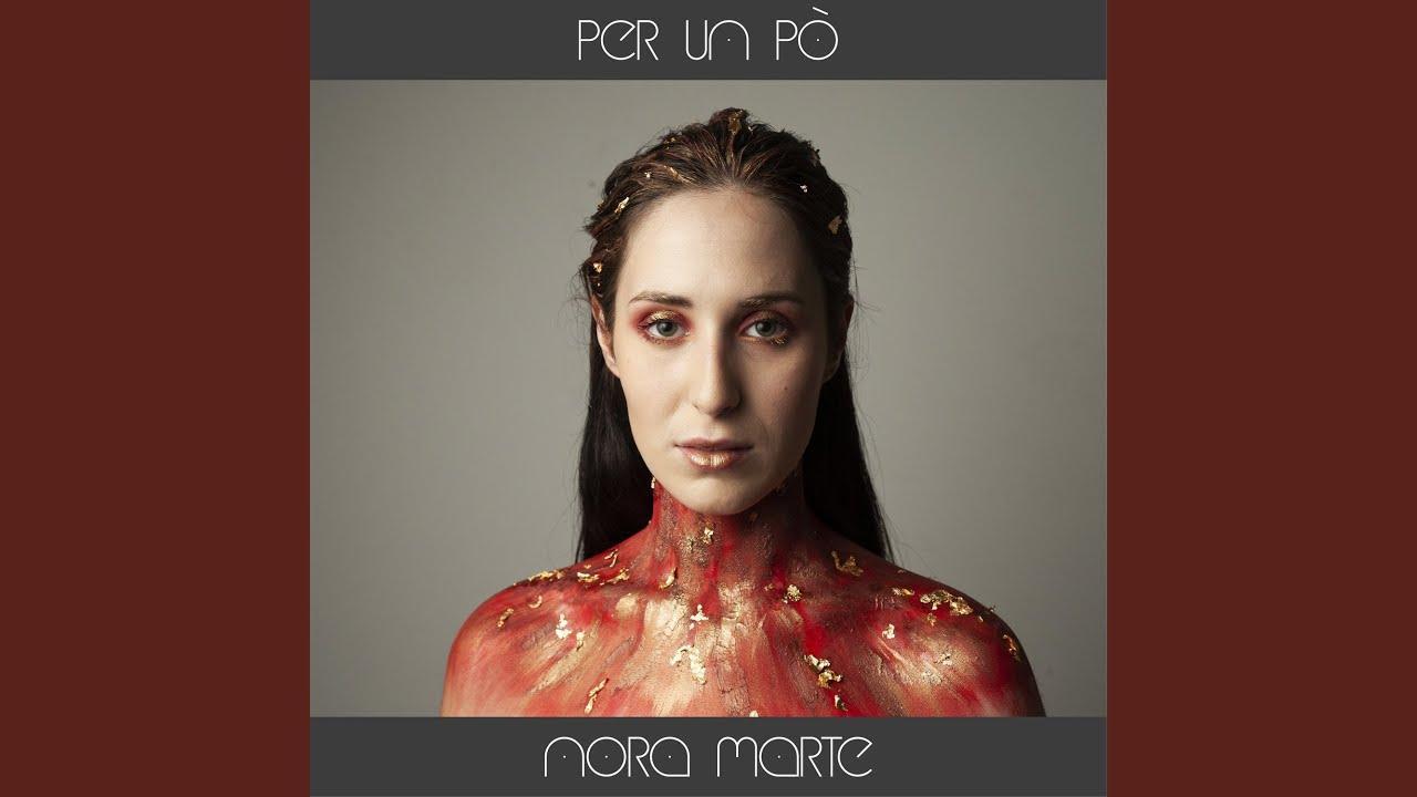 La copertina di Per un po' di Nora Marte
