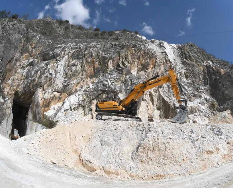 Carrara, l'inchiesta del marmo. Trenta gli indagati, ecco tutti i nomi 