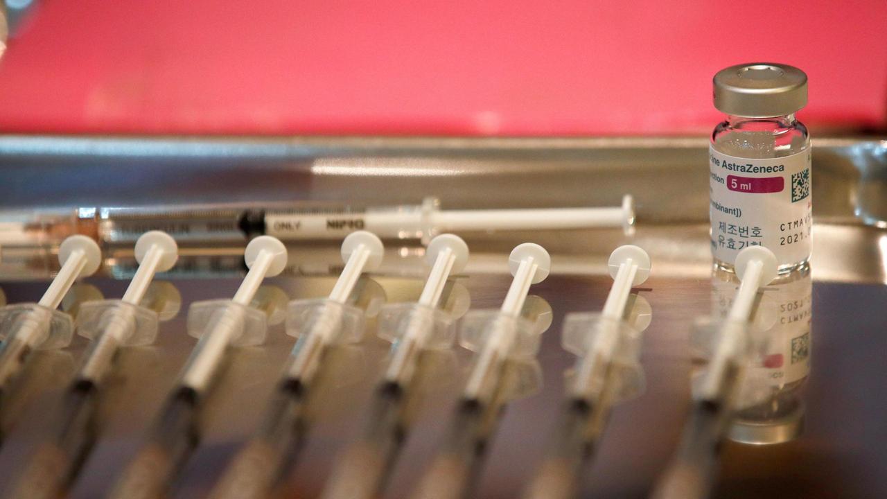 «Morte sospetta dopo AstraZeneca» Dosi sequestrate anche nel Modenese