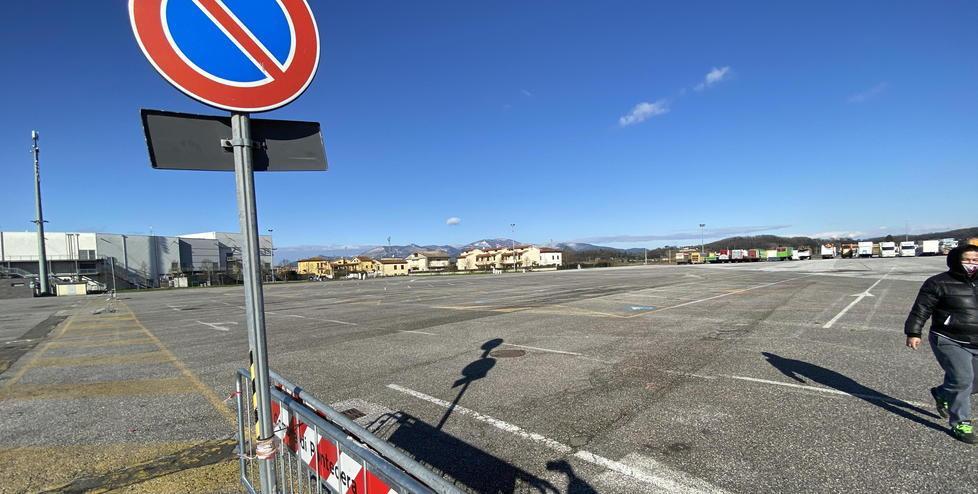L'area dove sarà installata la tensostruttura