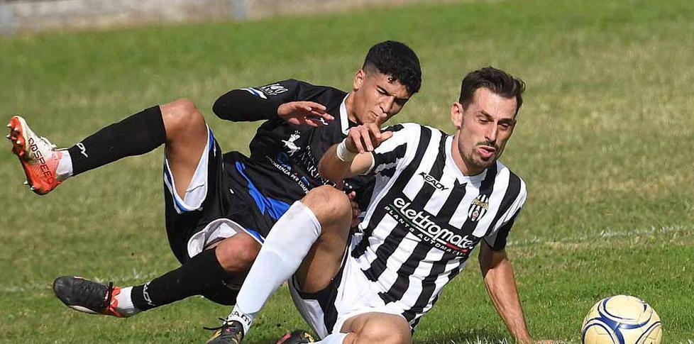 Solo 19 squadre sul totale di 36 vogliono ripartire La Massese dà l’ok