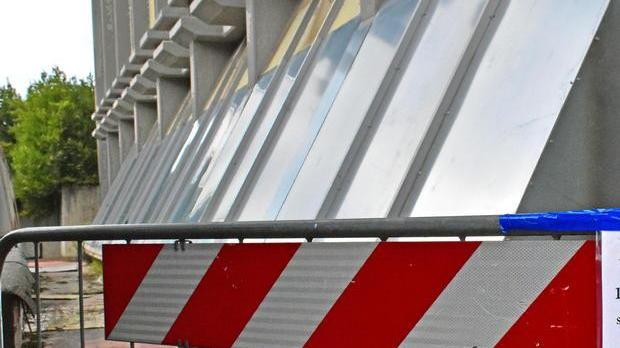 Stop ai vandali Chiuse le finestre della piscina Fedi