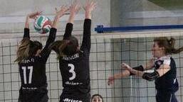 Schiacciata e muro nel derby d'andata fra Viva VolleY e Ariete Prato