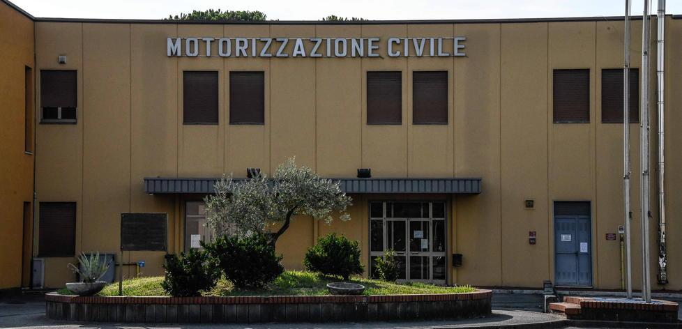 All’esame di guida col documento falso Condanna a 16 mesi 