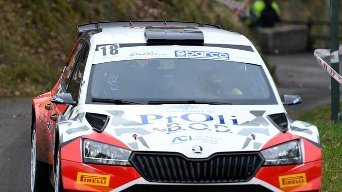 Prima prova del rally al pluri iridato Neuville