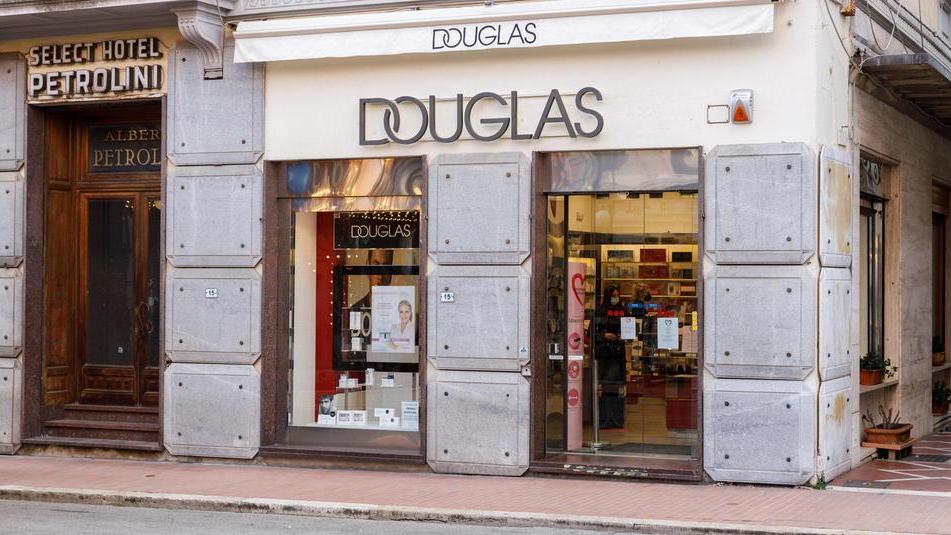 Anche le vie dello shopping segnate dalle chiusure