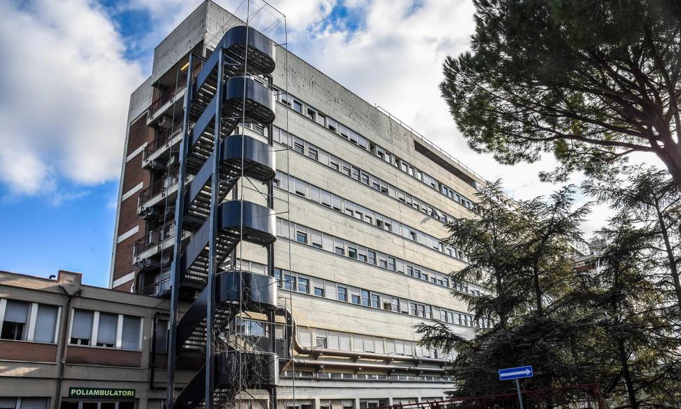 Aumentano i ricoverati Intensiva a quota undici 