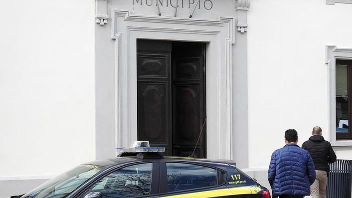 Regole alterate continuamente anche dopo l’inizio delle indagini