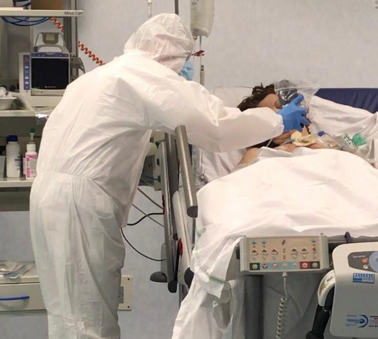 Altri 243 contagiati in provincia Fra i morti una donna di 57 anni