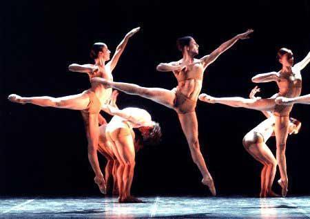 Città in Danza, maratona sulle punte 
