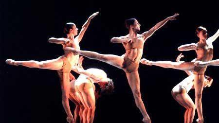 Città in Danza, maratona sulle punte