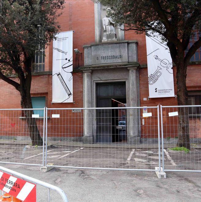 Lavori al Conservatorio