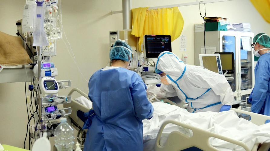 Giovedì 18 marzo a Modena bandiere a mezz'asta e minuto di silenzio per le vittime del Covid