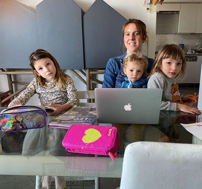 Reggio Emilia, mamme e smart working: «Tre bambini e lavoro da casa, serve un incastro perfetto» 