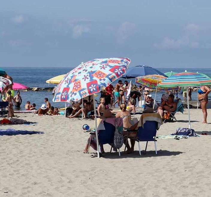 Al via il bando per la gestione di quattro spiagge libere