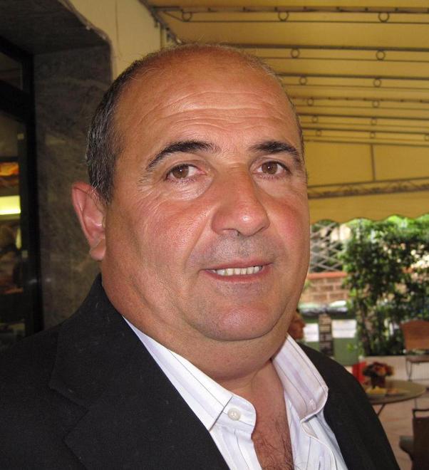 Addio ad “Arturo”, operaio ed ex tamburino del Pozzo