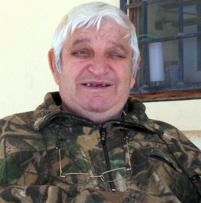 Franco festeggia 77 anni «Sono stati giorni difficili ma ho sconfitto il virus» 