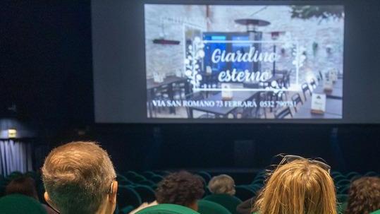 Cinema in difficoltà Aperture dopo l’estate