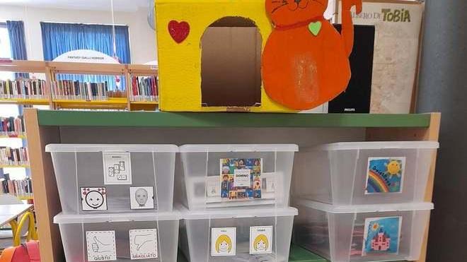 La torre dell’acqua viene smontata pezzo a pezzo