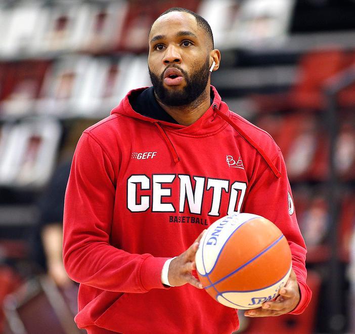 La Tramec carica per la sfida al Kleb Con Cotton ed un Peric nel motore