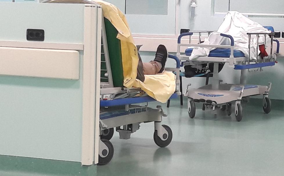 S. Anna, picco di codici rossi nel 2021. «Al pronto soccorso in attesa per 57 ore» 