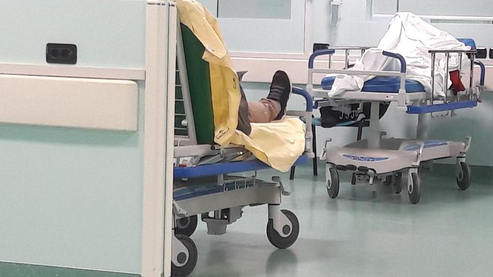 S. Anna, picco di codici rossi nel 2021. «Al pronto soccorso in attesa per 57 ore»