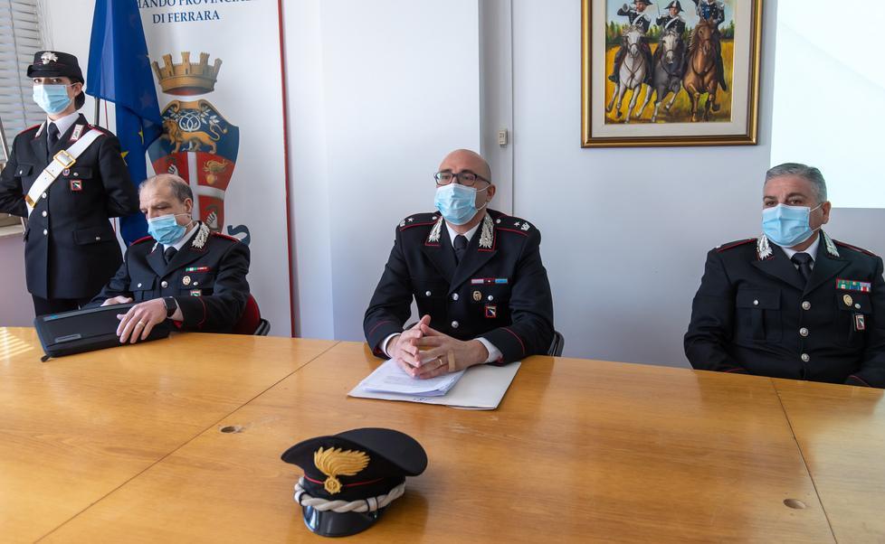 Ferrara, telecamere e intercettazioni: «Così abbiamo incastrato la banda del bancomat» 