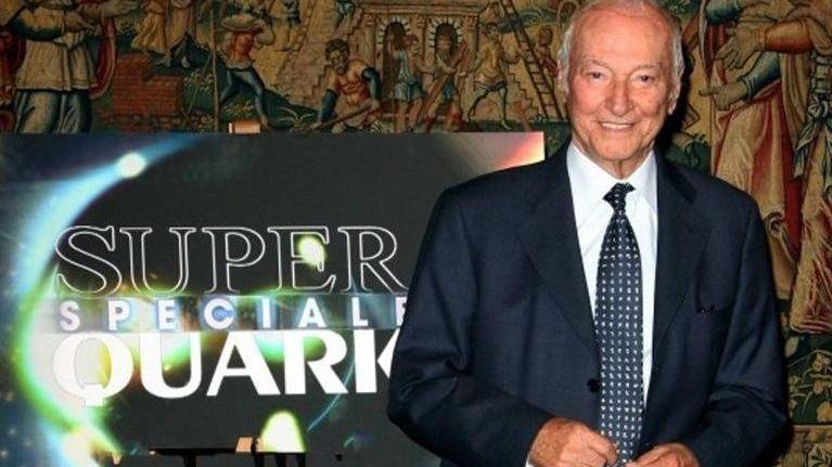 Piero Angela alla conduzione di SuperQuark, il programma festeggia oggi 40 anni dalla sua prima puntata