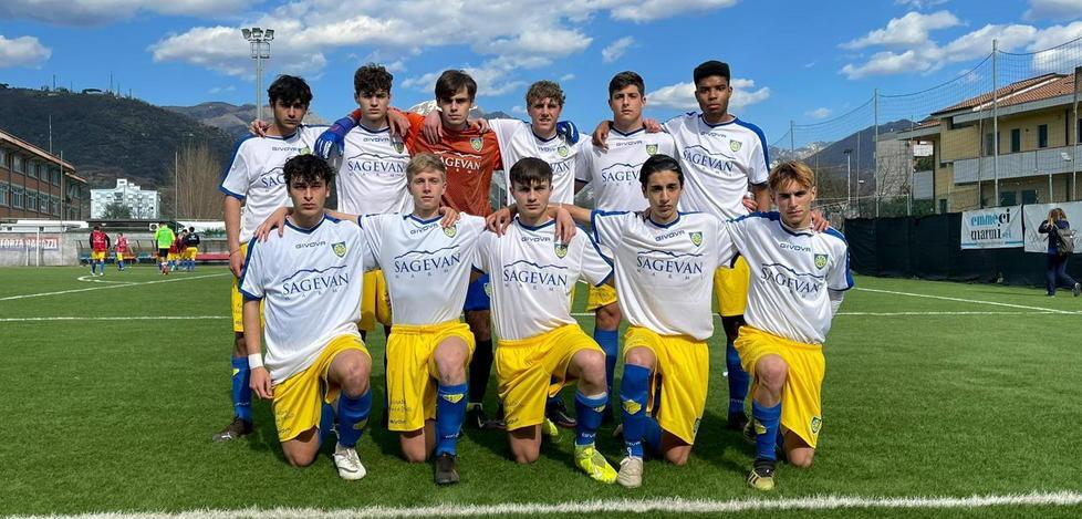 Al Paolo Deste gli azzurrini affondati da un Grosseto cinico e attento