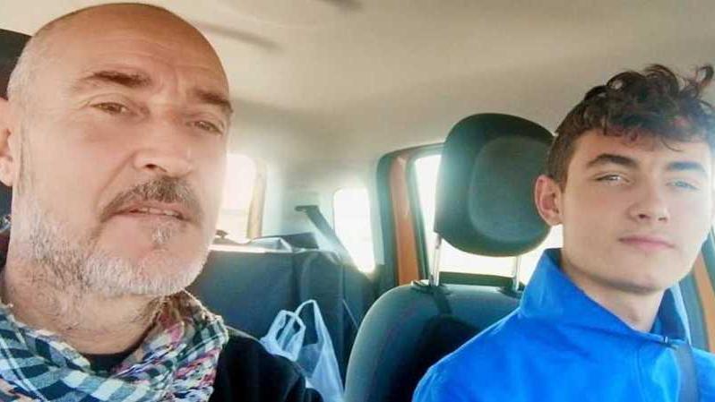 Mattia bomber a Empoli mentre il babbo buca le reti per vederlo giocare