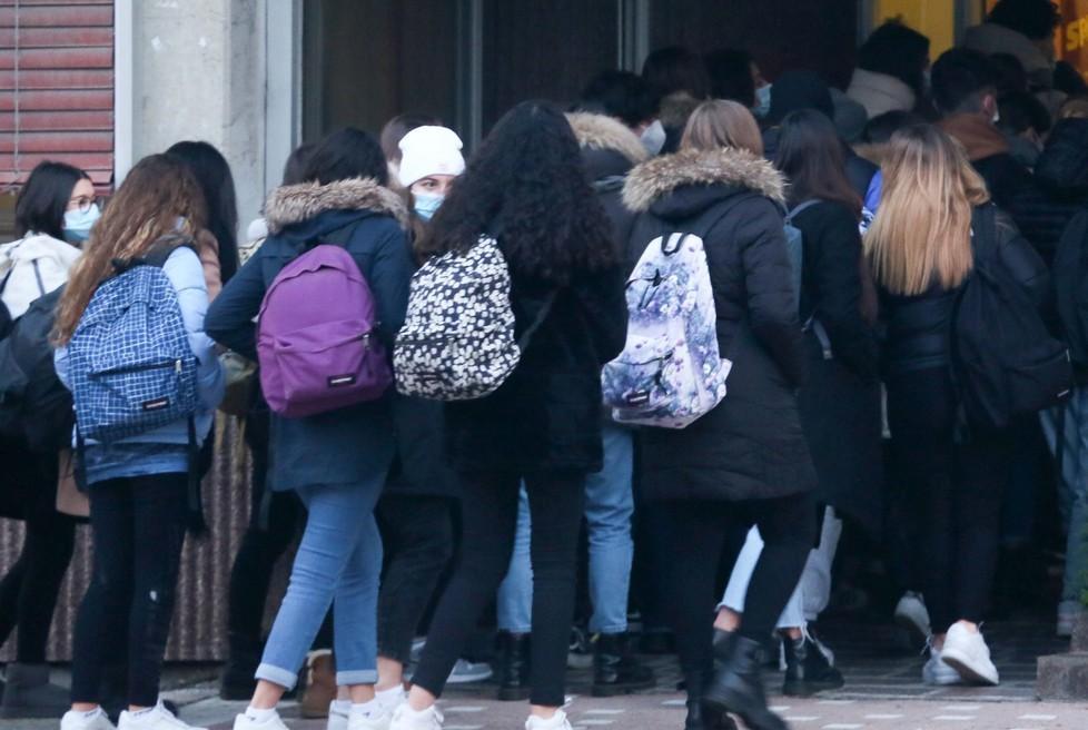 Via libera ai sanificatori d’aria nelle scuole del Comune di Cento