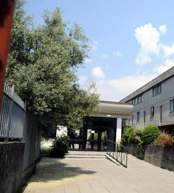 Avvocato lo accusa di stalking, ma la giudice lo proscioglie 