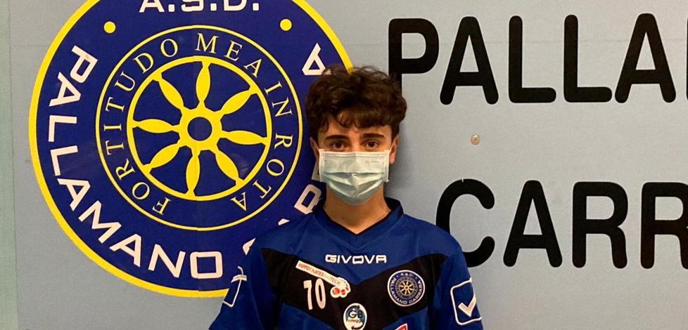 La Pallamano Carrara nella ripresa cede nel derby contro lo Spezia