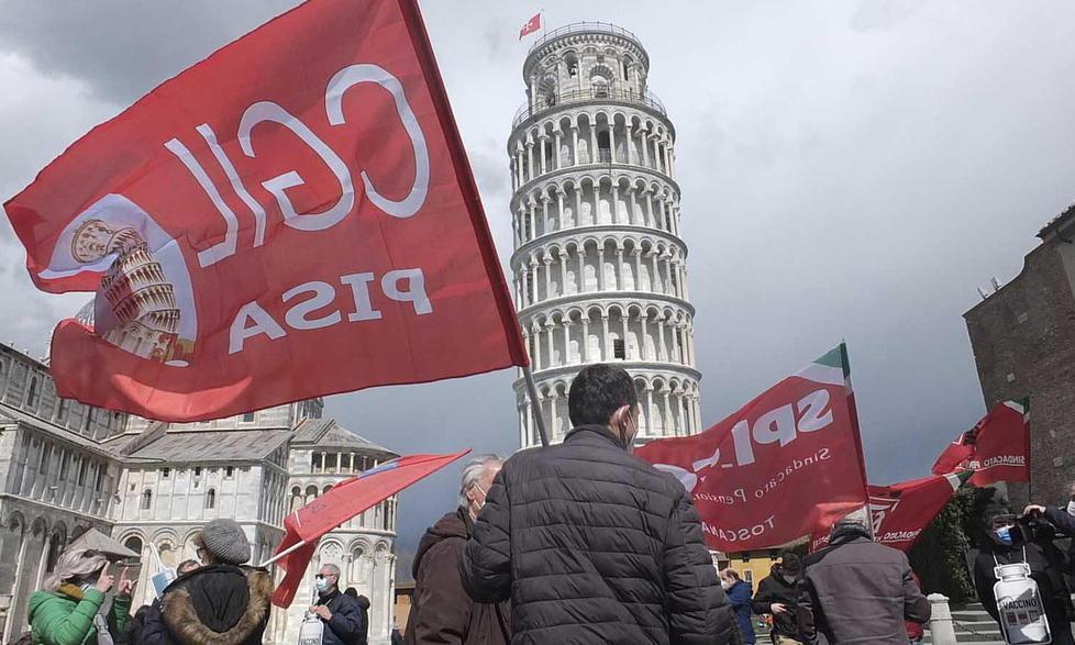 La Cgil: «Serve uno scatto sui vaccini o avremo tra i 5 e i 10mila disoccupati» 